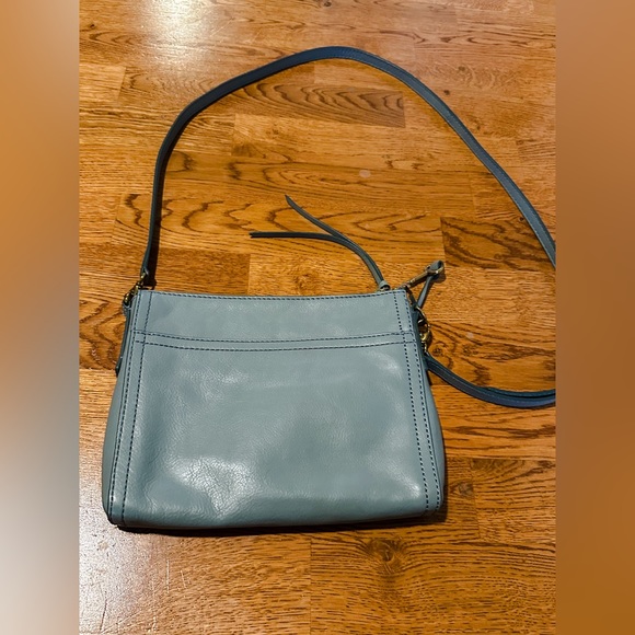 🎉HP!🎉 Fossil🔑 Light Blue Emma Leather Crossbody Bag - Picture 3 of 14